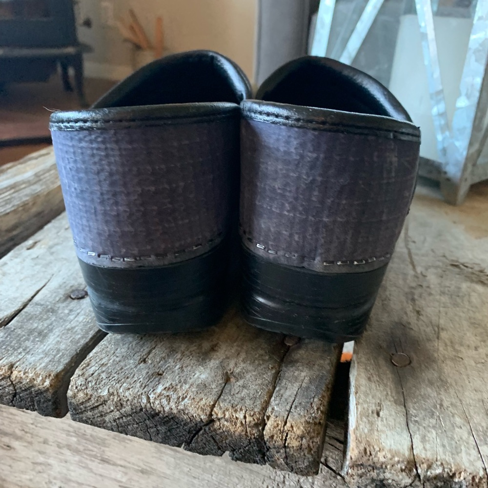Dansko Clogs In A Blue/Grey Pattern. Size 39/8.5-… - image 5